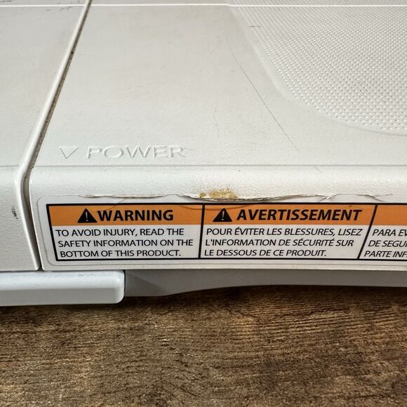 UNTESTED Wii Fit Balance Board ONLY RVL-021 *GREAT CONDITION* *READ CONDITION* - Picture 7 of 16